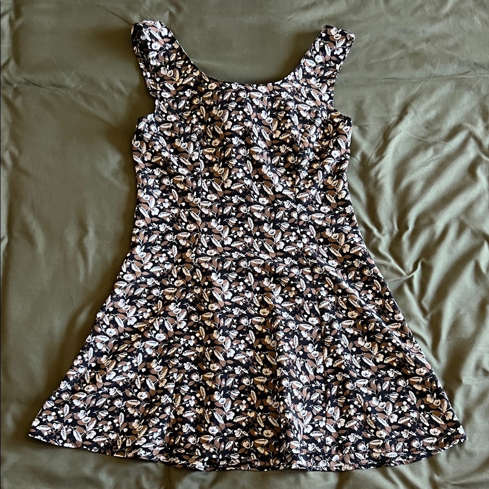 {URBAN OUTFITTERS} Urban Renewal mini open back dress M